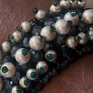 “Pearl Twist” vintage Elegant Pearl and Green Crystal Bracelet